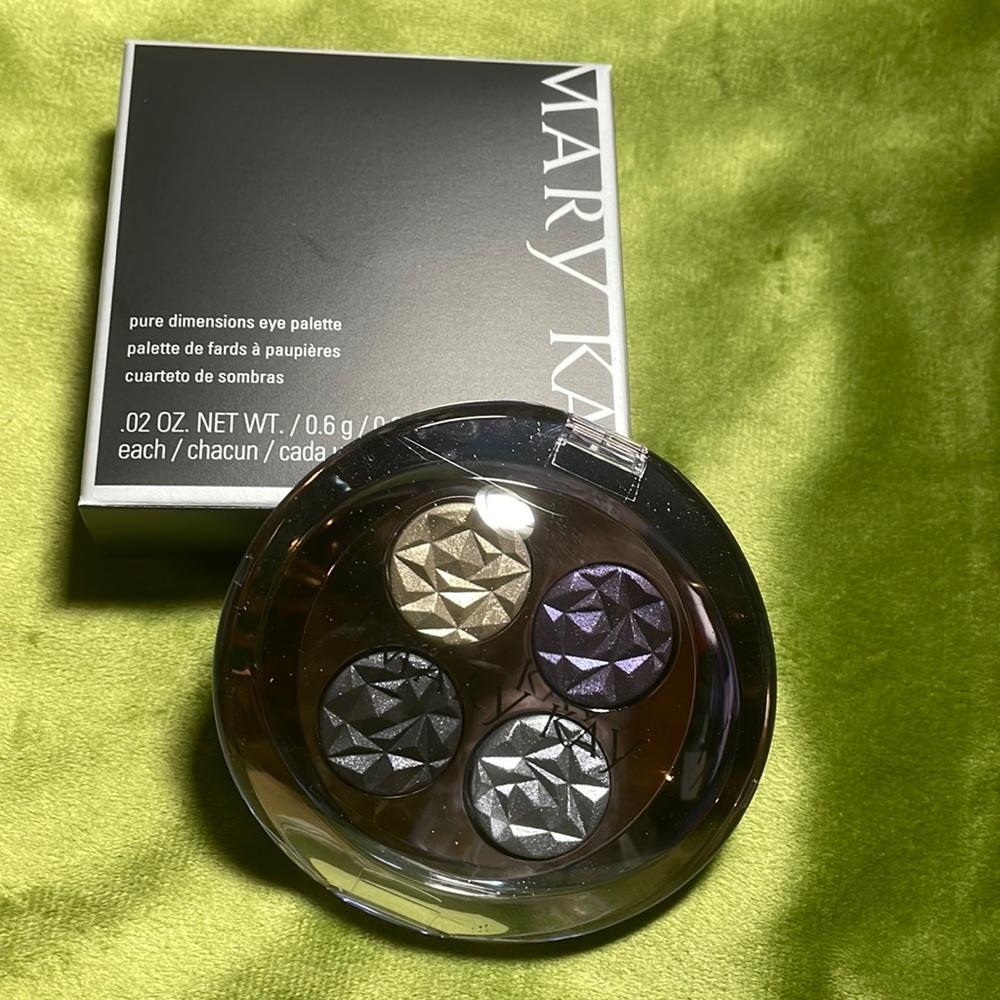 Pure Dimension Eye Palette ( Paris Starlight )